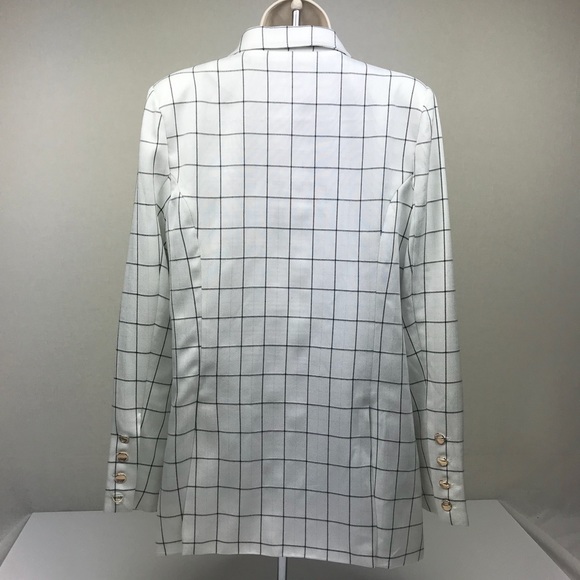 Chriselle x J.O.A. Plaid White and Gray Blazer - Picture 5 of 7